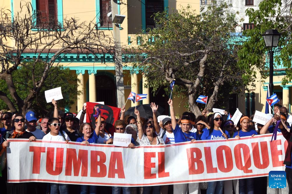 Especial: Mujeres cubanas denuncian que bloqueo de EEUU es crimen ...
