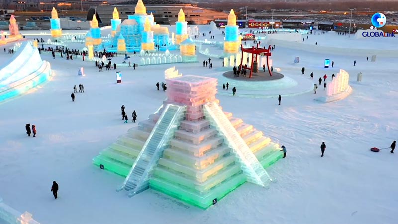 GLOBALink| Réplica en hielo de pirámide maya en noreste de China expresa amistad entre China y México