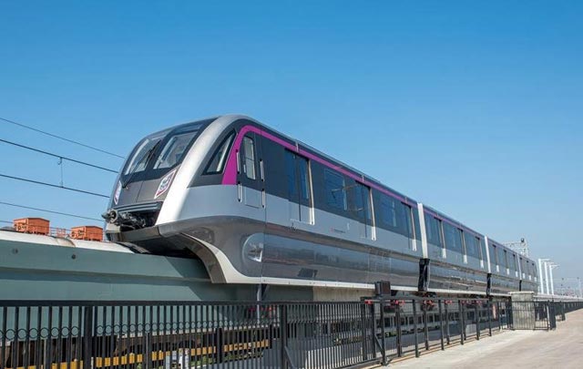 Primer tren monorriel de imán en China